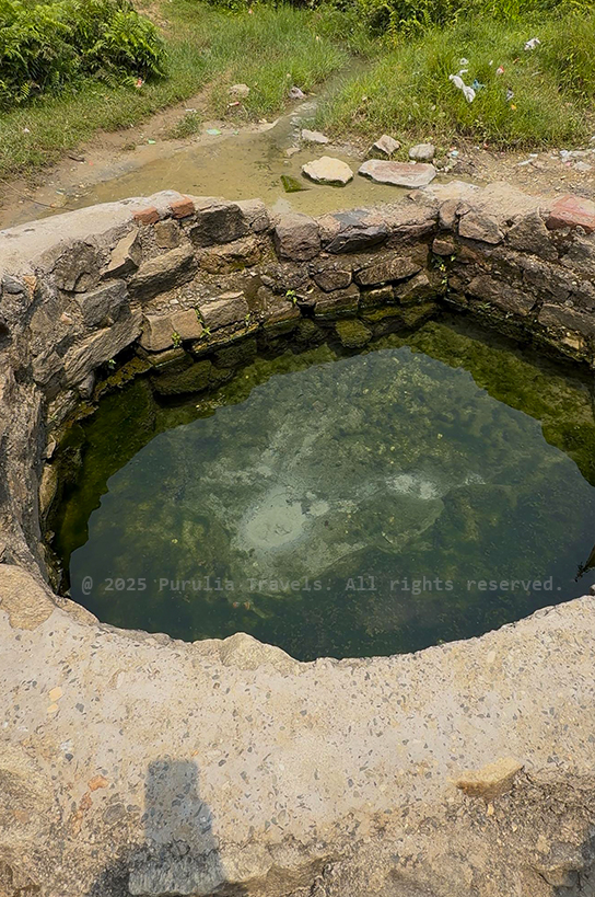 Sita-Kund---Purulia-Travels